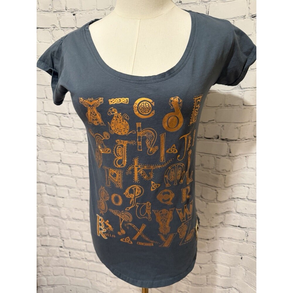 Celtic Official Collection Book Of Kells Foil Alphabet Ladies T-Shirt Size Small